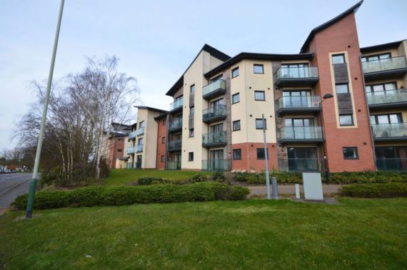 2 Bedroom Flat